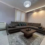 Tirana Noemi Home